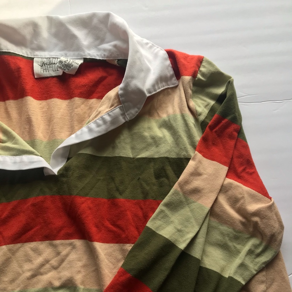 STRIPPED COLAR CROP TOP